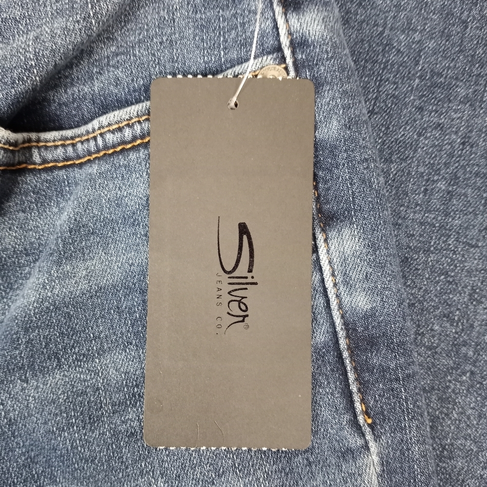 Silvers Bell Bottom Jeans - Picture 3 of 7